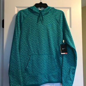 Nike Therma Fit ladies hoodie size L NWT